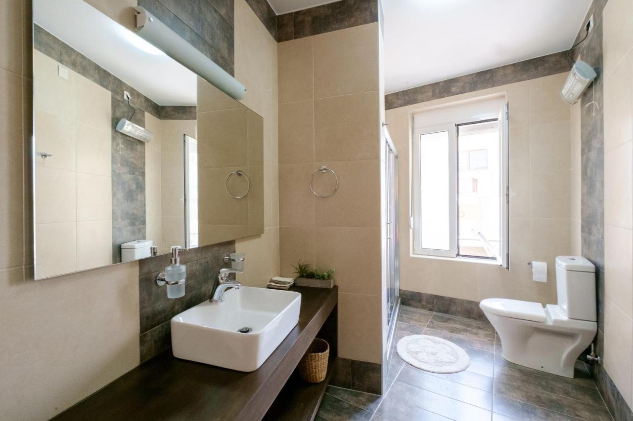 Home With Courtyard In Beating Heart Of Old Town! Chania  Exteriör bild