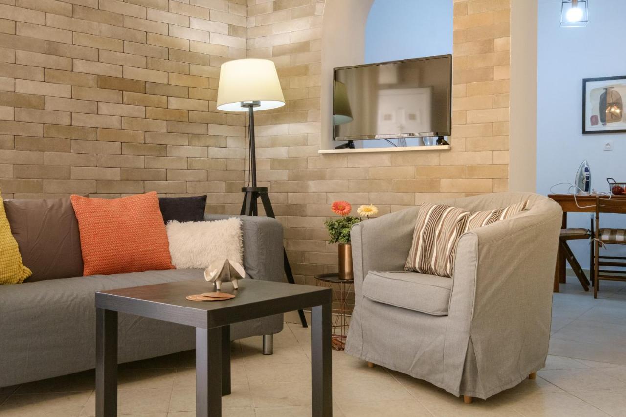 Home With Courtyard In Beating Heart Of Old Town! Chania  Exteriör bild