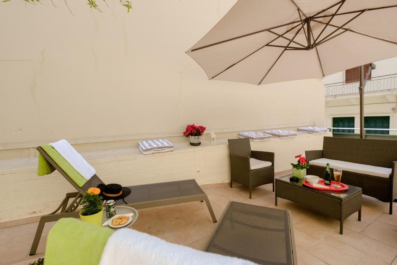 Home With Courtyard In Beating Heart Of Old Town! Chania  Exteriör bild