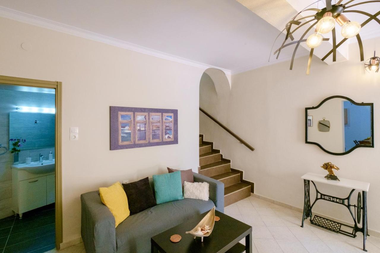 Home With Courtyard In Beating Heart Of Old Town! Chania  Exteriör bild