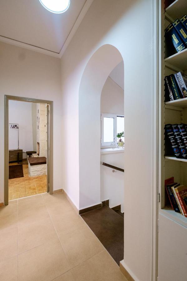 Home With Courtyard In Beating Heart Of Old Town! Chania  Exteriör bild