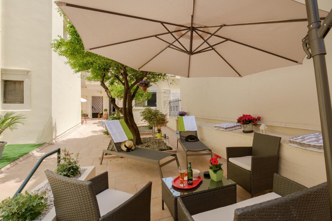 Home With Courtyard In Beating Heart Of Old Town! Chania  Exteriör bild