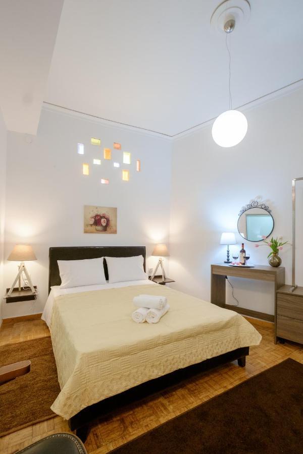 Home With Courtyard In Beating Heart Of Old Town! Chania  Exteriör bild